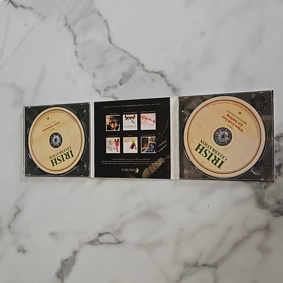 3 for $30: 2 cd Irish Celebration Traditional Pub songs - Picture 5 of 5